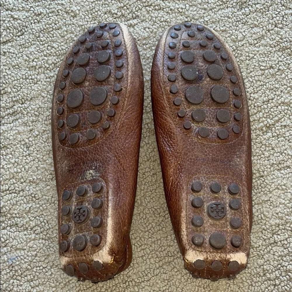 Tory Burch elegant leather